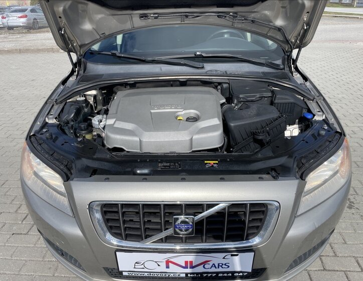 Volvo V70 Kombi 2,0 l 100 kw