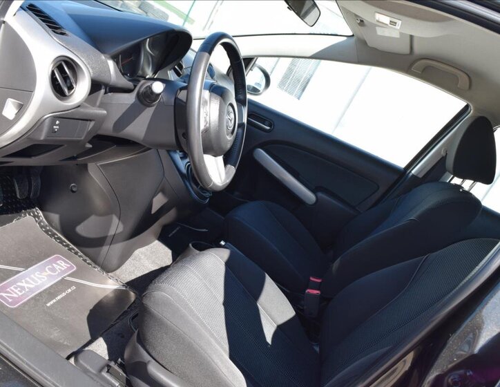 Mazda 2 Hatchback 1,3 l 55 kw