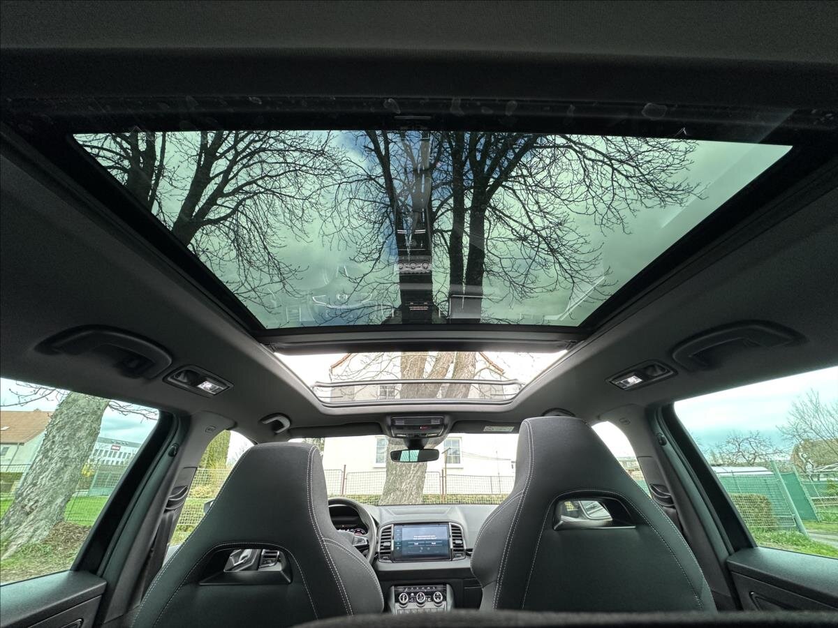 Škoda Karoq SUV / Terénní 2,0 l 140 kw