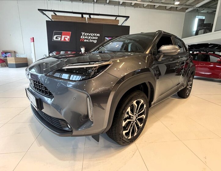 Toyota Yaris Cross SUV 1,5 l 85 kw