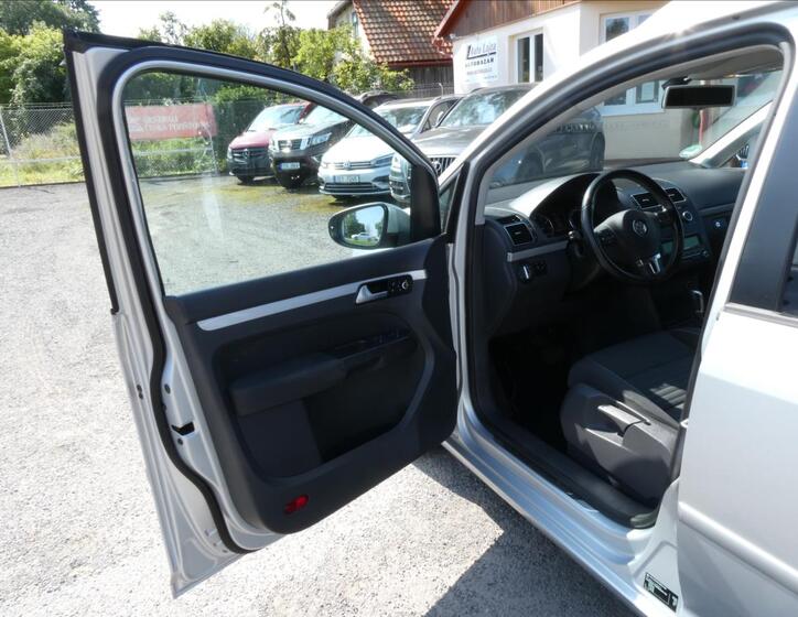 Volkswagen Touran 18