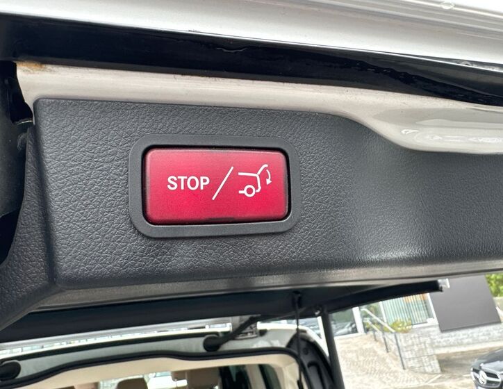 Mercedes-Benz Třídy V 23