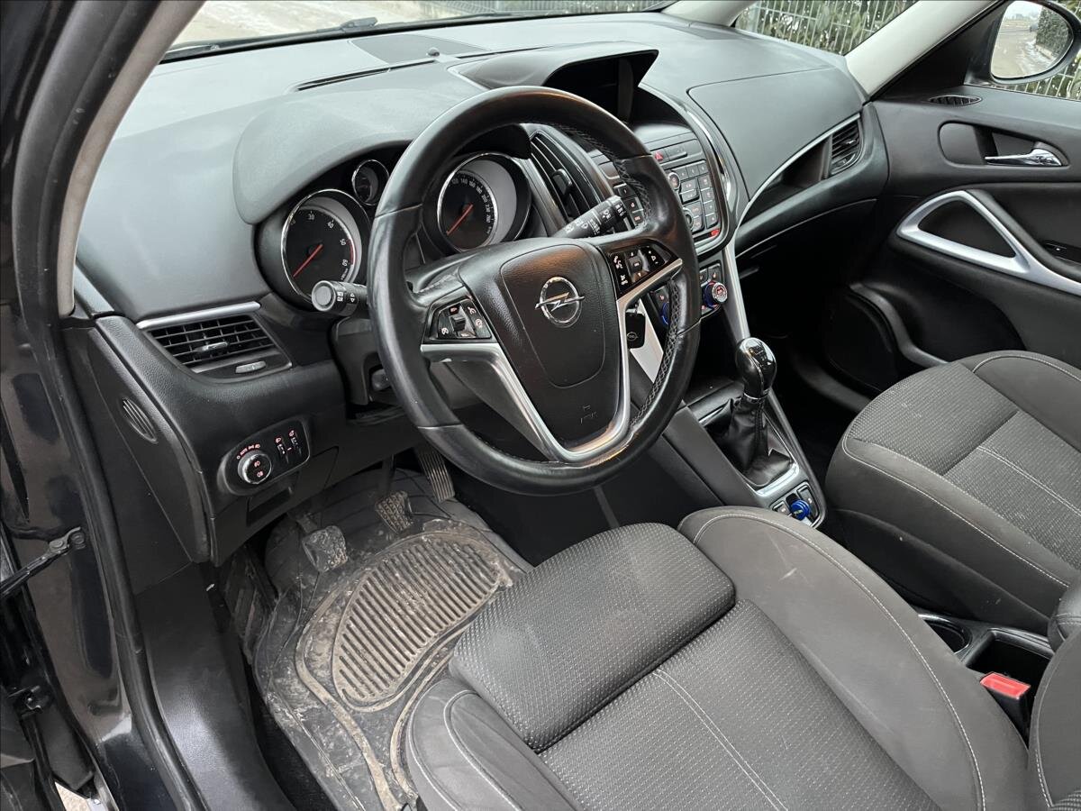 Opel Zafira MPV 1,6 l 100 kw