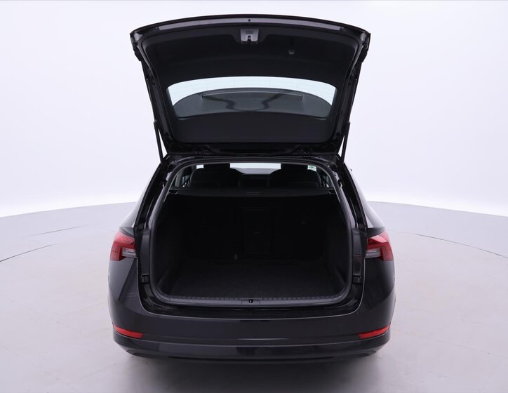 Škoda Octavia Kombi 2,0 l 85 kw