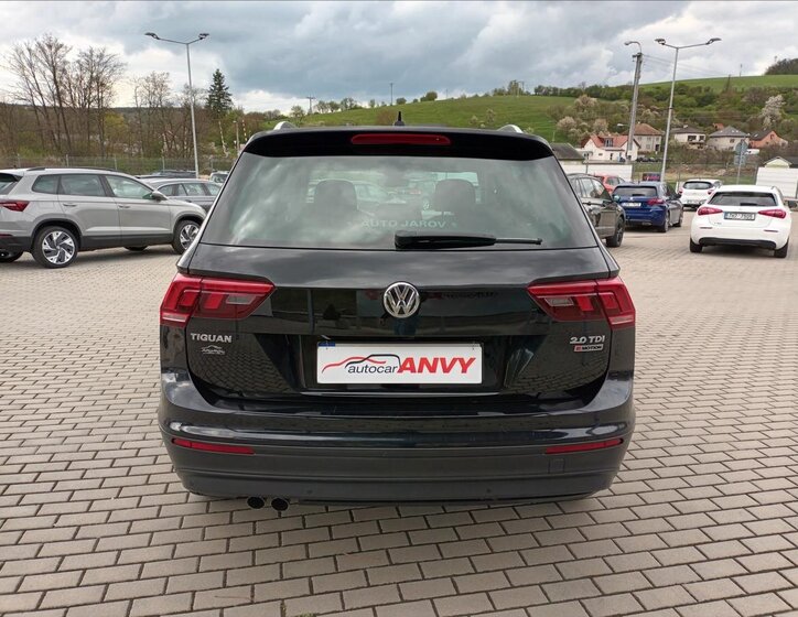 Volkswagen Tiguan SUV / Terénní 2,0 l 110 kw