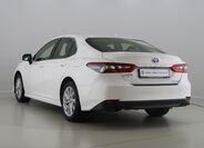 Toyota Camry 7