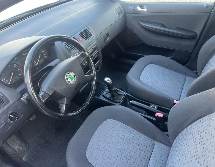 Škoda Fabia 12