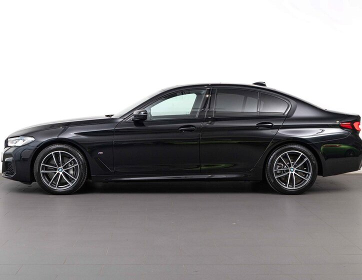 BMW Řada 5 Sedan / Limuzína 3,0 l 250 kw