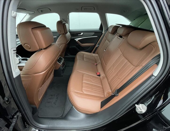 Audi A6 Allroad Kombi 3,0 l 253 kw