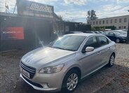 Peugeot 301 Sedan 1,2 l 53 kw