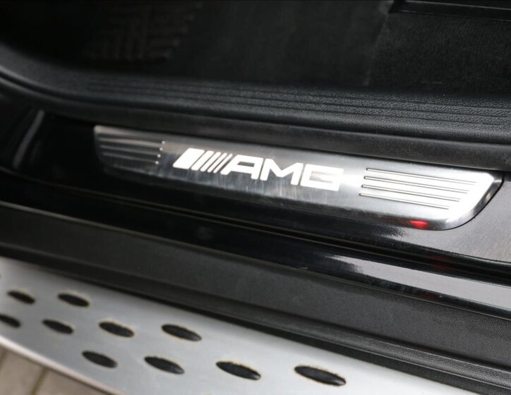 Mercedes-Benz GLC SUV / Terénní 3,0 l 270 kw