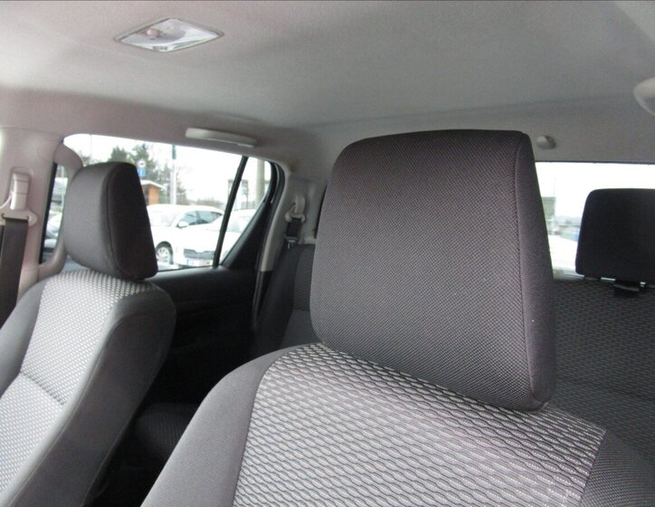 Toyota Hilux Pick-up 2,4 l 110 kw