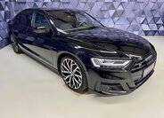 Audi S8 4
