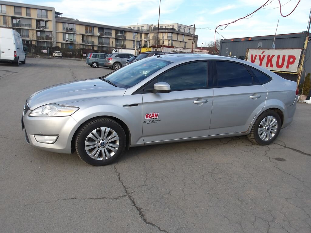 Ford Mondeo Hatchback 2,0 l 103 kw