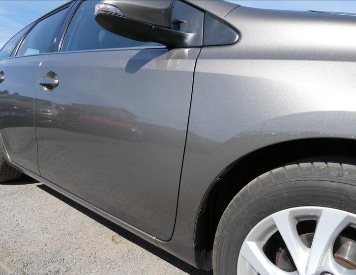 Toyota Auris Kombi 1,3 l 73 kw