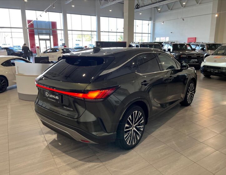 Lexus RX 350h 5