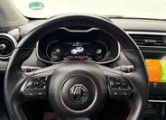 MG ZS 8