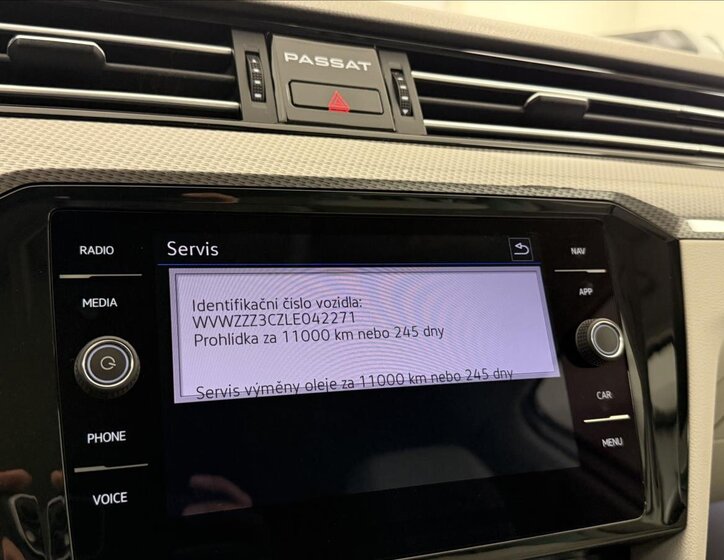 Volkswagen Passat 23