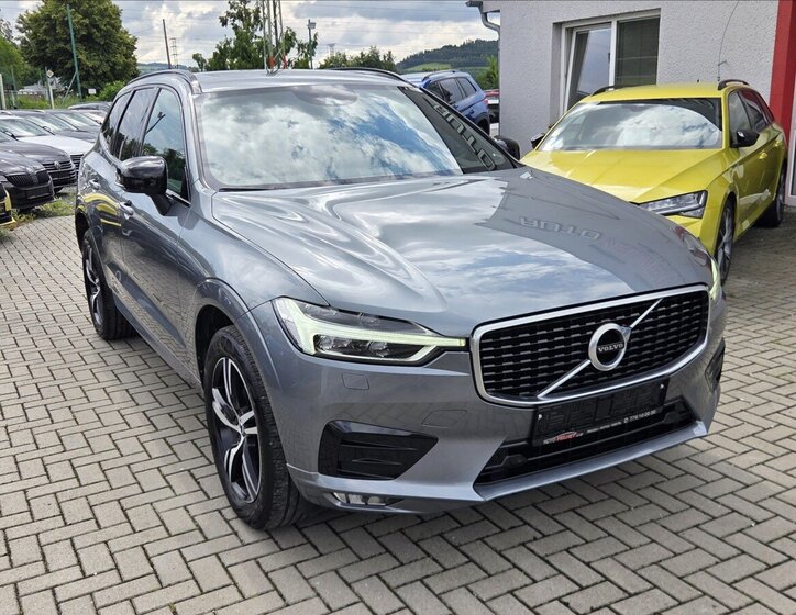 Volvo XC60 SUV / Terénní 2,0 l 140 kw