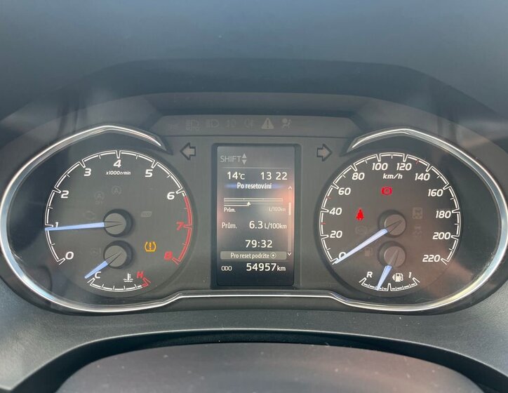 Toyota Yaris Hatchback 1,5 l 82 kw