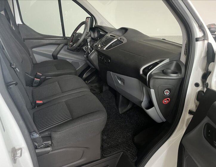 Ford Transit Custom Skříň 2,2 l 74 kw