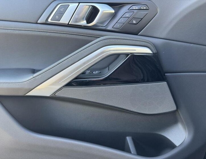 BMW X6 SUV 3,0 l 250 kw