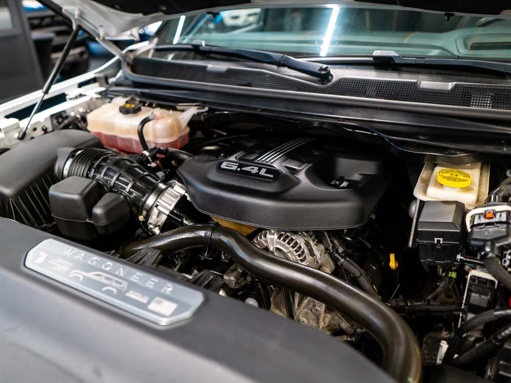 Jeep Grand Wagoneer SUV / Terénní 6,4 l 351 kw