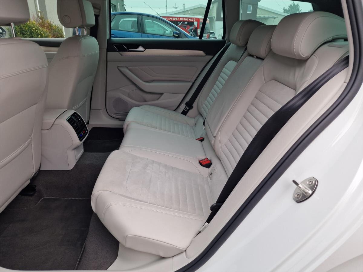 Volkswagen Passat Kombi 2,0 l 110 kw