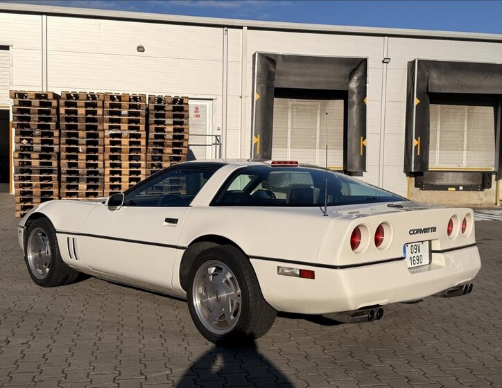 Chevrolet Corvette Kupé 5,7 l 210 kw