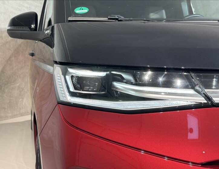 Volkswagen Multivan 5