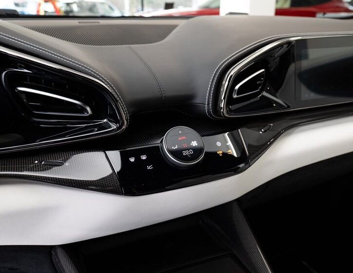 Ferrari Ostatní SUV 6,5 l 529 kw