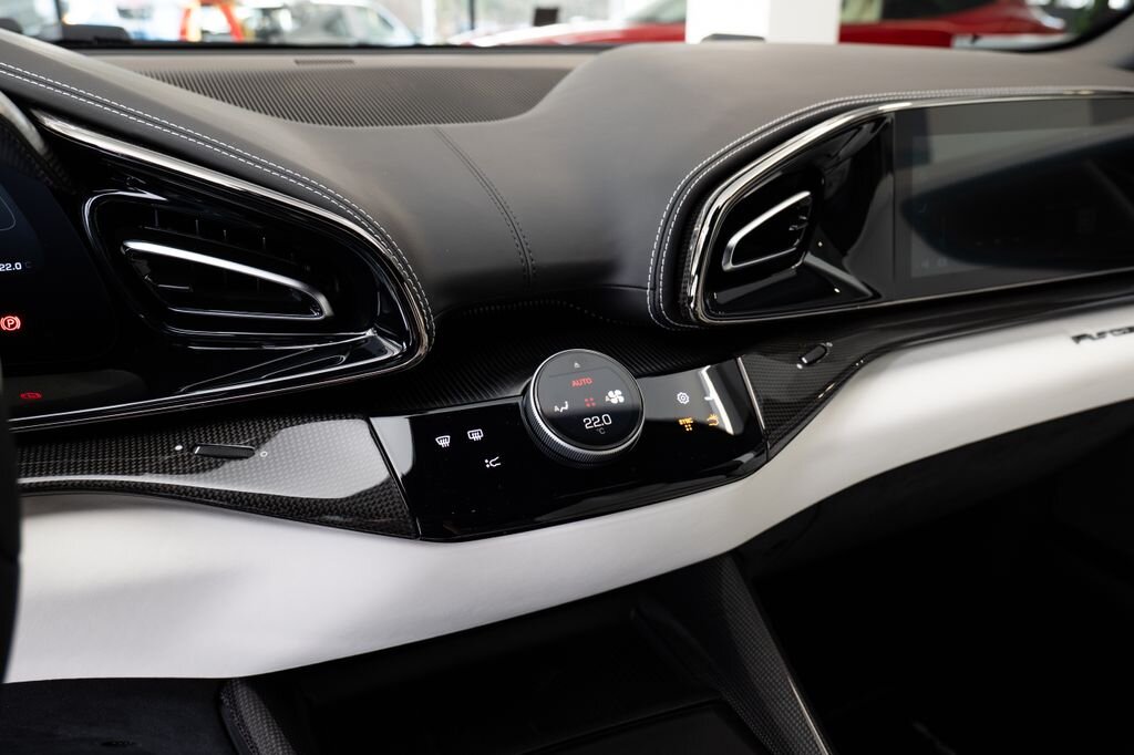 Ferrari Ostatní SUV 6,5 l 529 kw