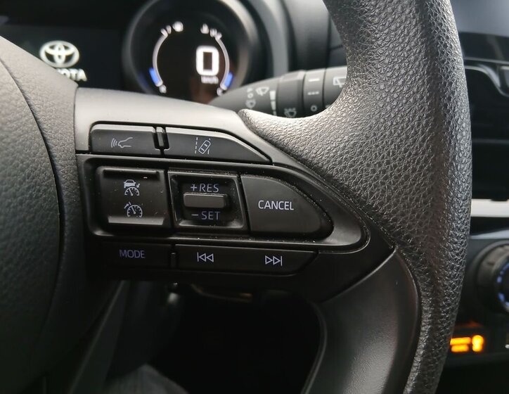 Toyota Yaris Cross 20