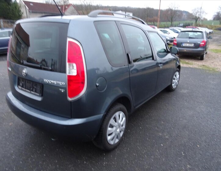 Škoda Roomster 4