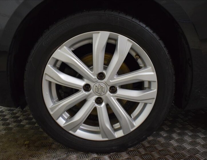 Suzuki Swift Hatchback 1,2 l 69 kw