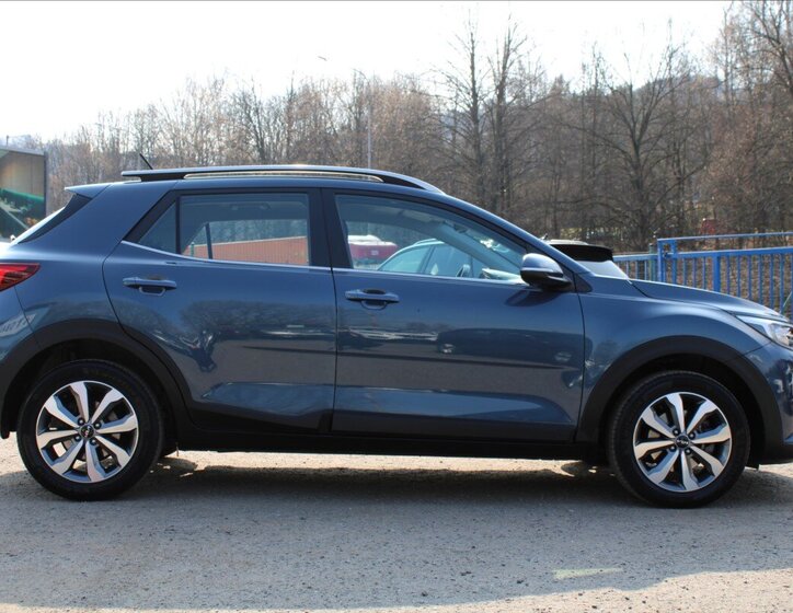 KIA Stonic Hatchback 1,2 l 61 kw