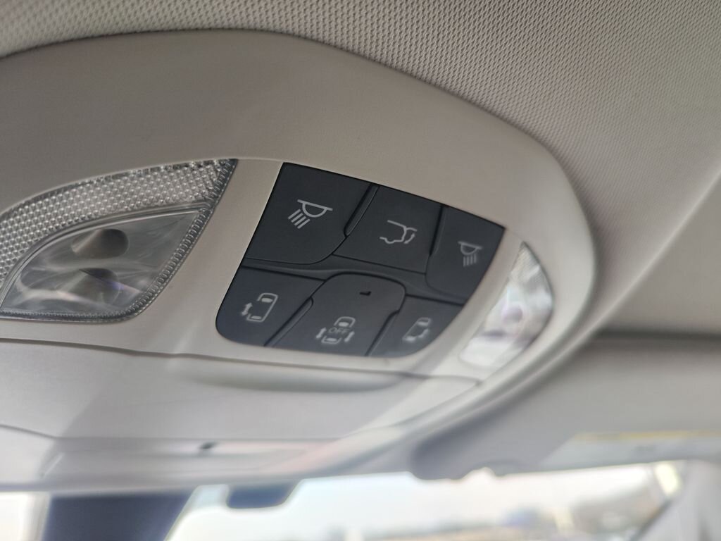 Chrysler Pacifica MPV 3,6 l 214 kw