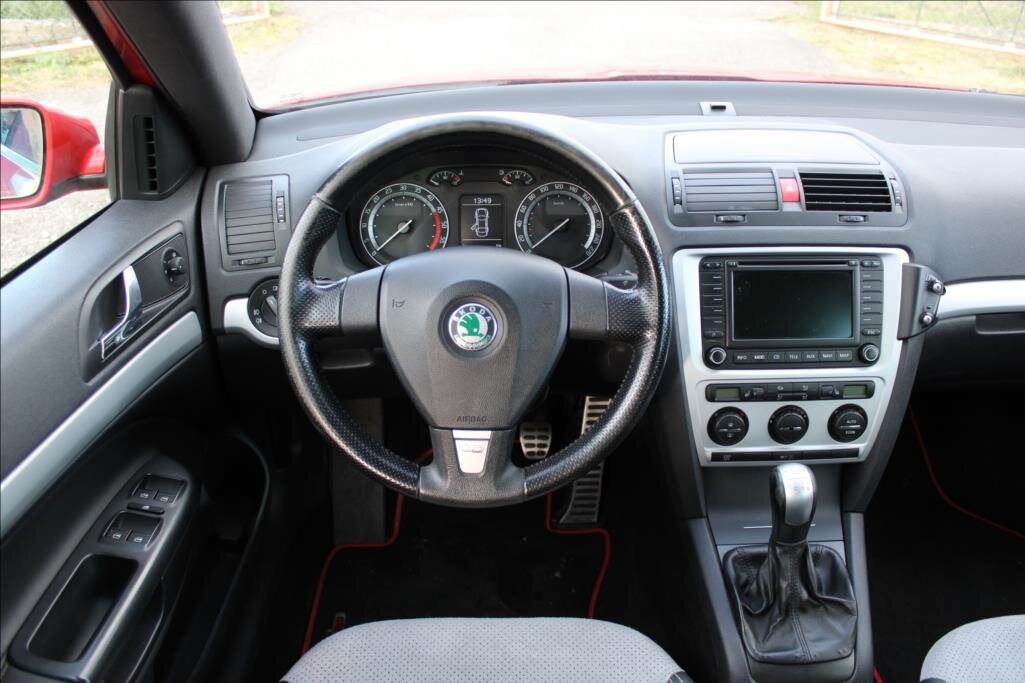 Škoda Octavia Kombi 2,0 l 125 kw