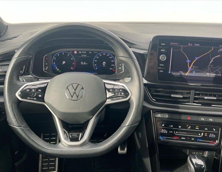 Volkswagen T-Roc SUV 1,5 l 110 kw