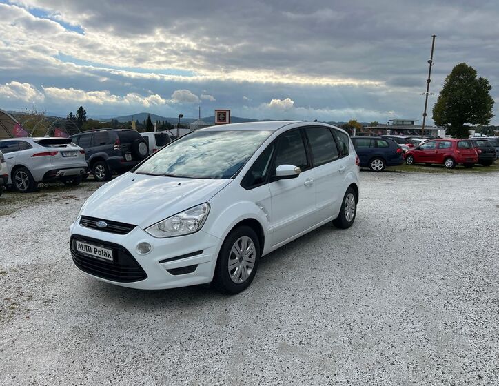 Ford S-MAX 4