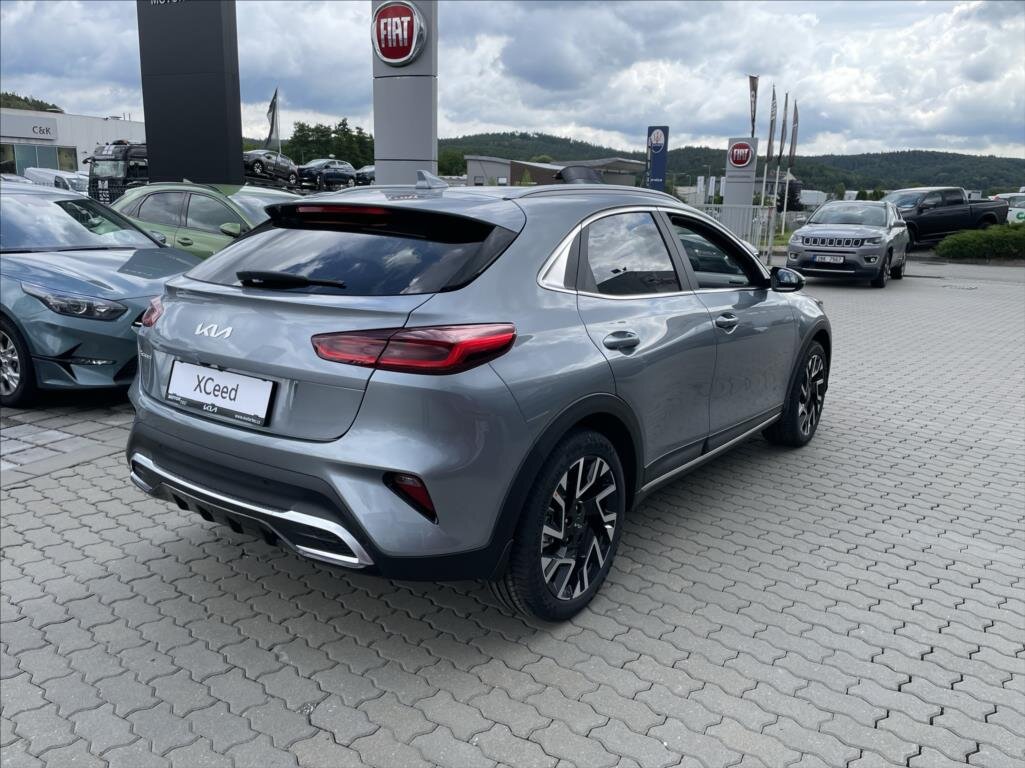 KIA XCeed SUV / Terénní 1,6 l 110 kw