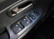 KIA Carens MPV 2,0 l 100 kw