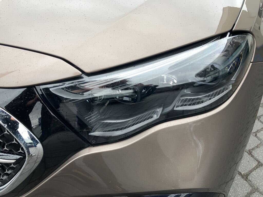 Mercedes-Benz Třídy E Sedan / Limuzína 2,0 l 290 kw