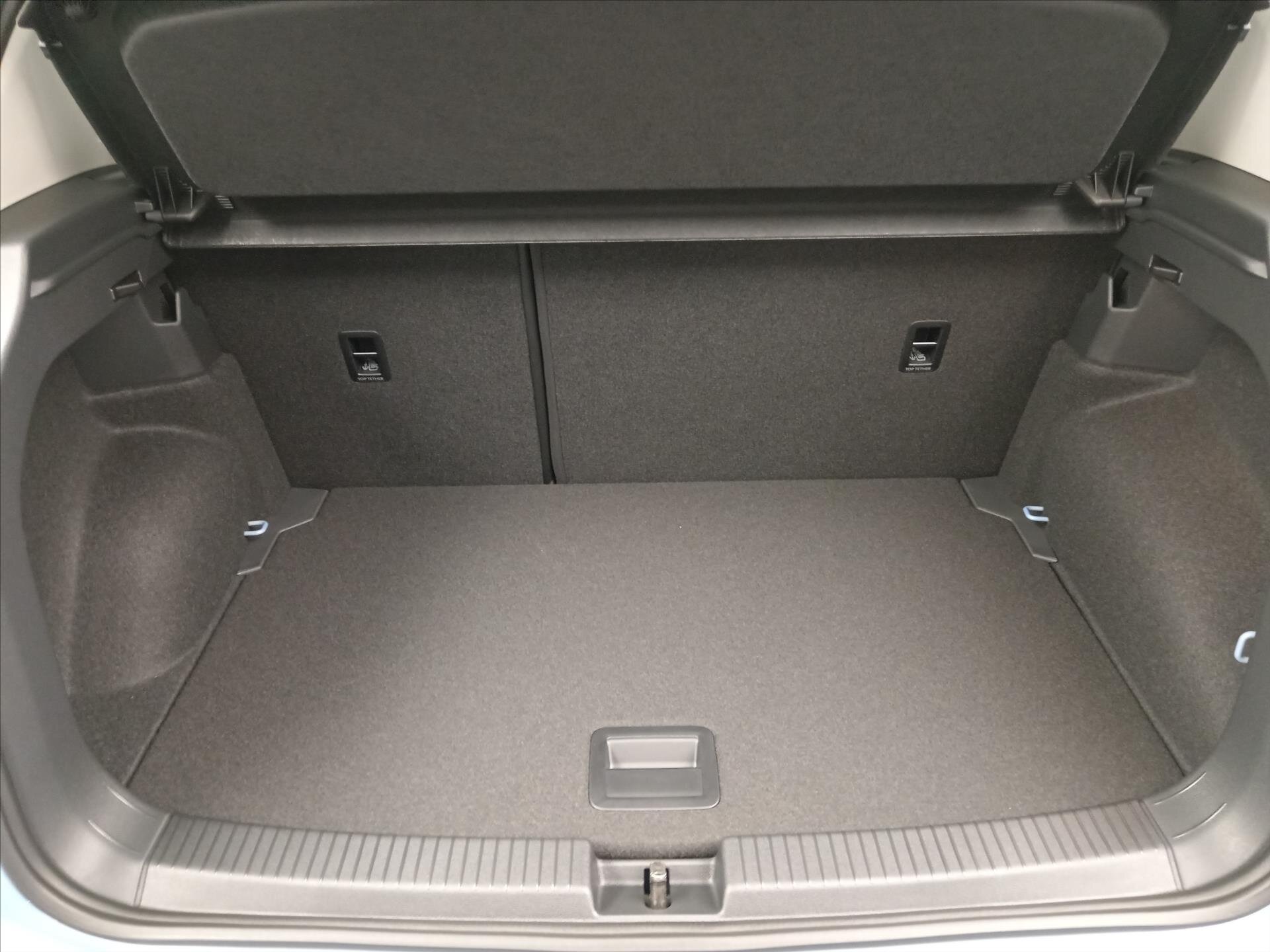 Volkswagen T-Cross SUV 999,0 85 kw