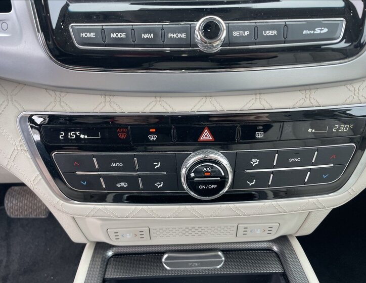 SsangYong Rexton Kombi 2,2 l 148 kw