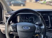 Ford Tourneo Custom 8