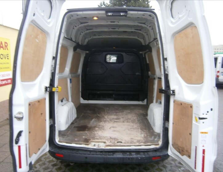 Ford Transit Custom 7