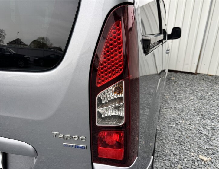 Peugeot Partner Tepee Kombi 1,6 l 88 kw