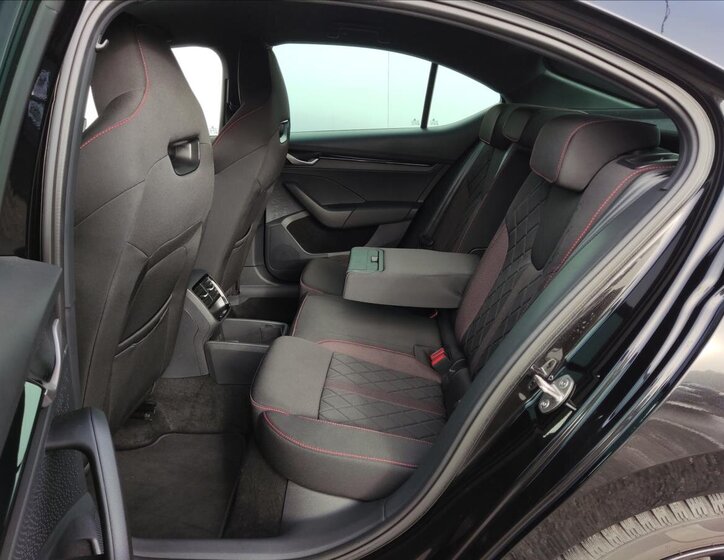 Škoda Octavia Liftback 2,0 l 195 kw