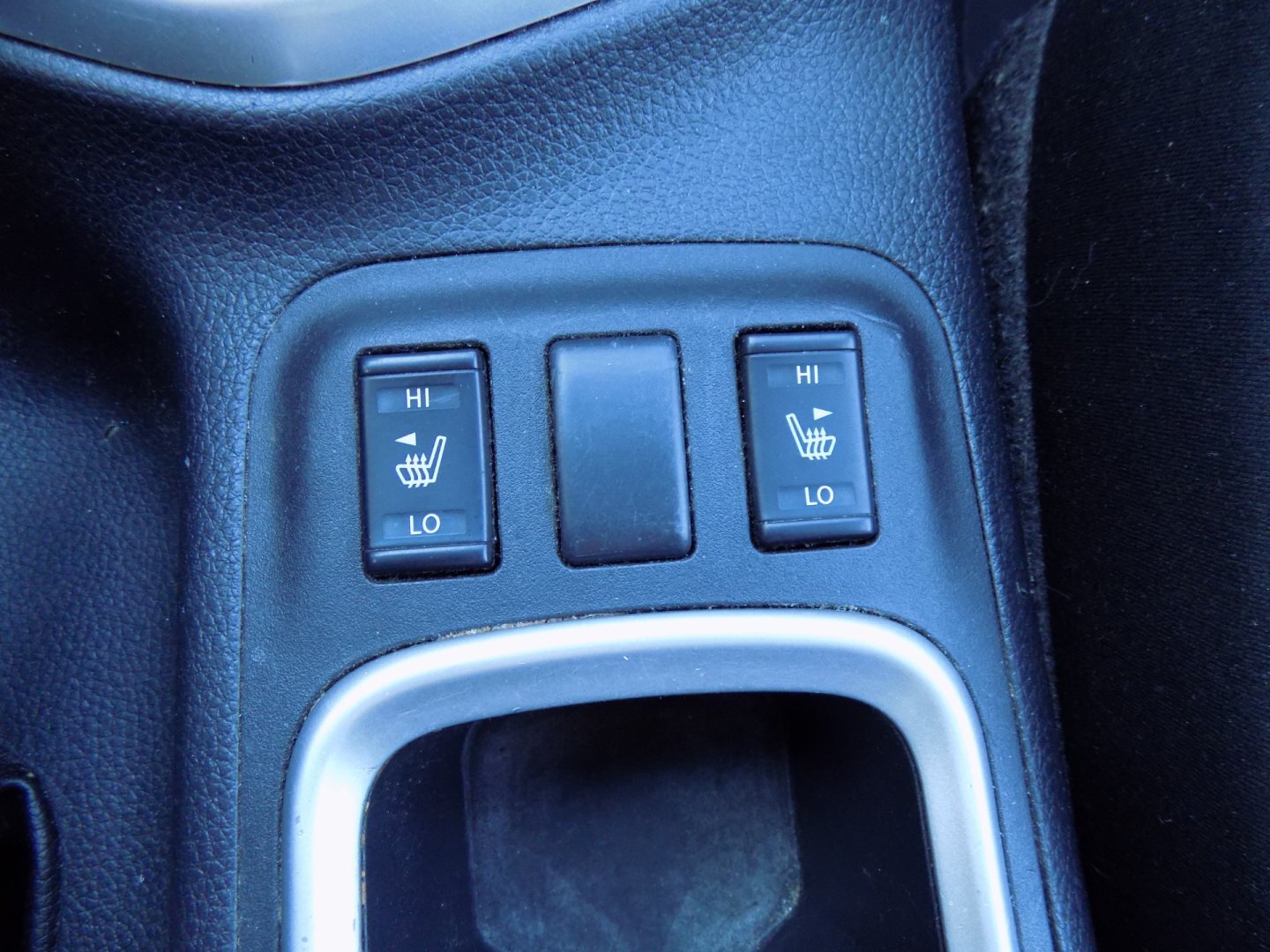 Nissan Navara SUV / Terénní 2,3 l 140 kw